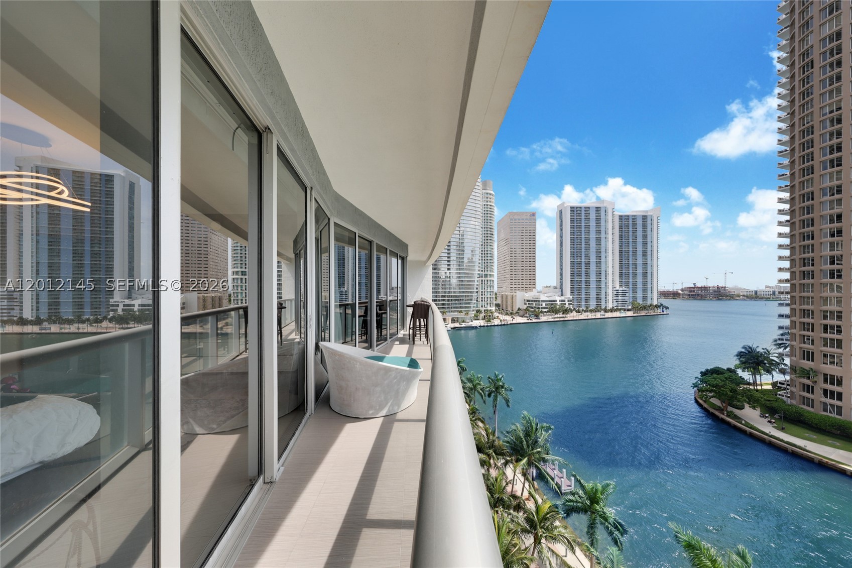 465 Brickell Ave #1019, Miami FL 33131
