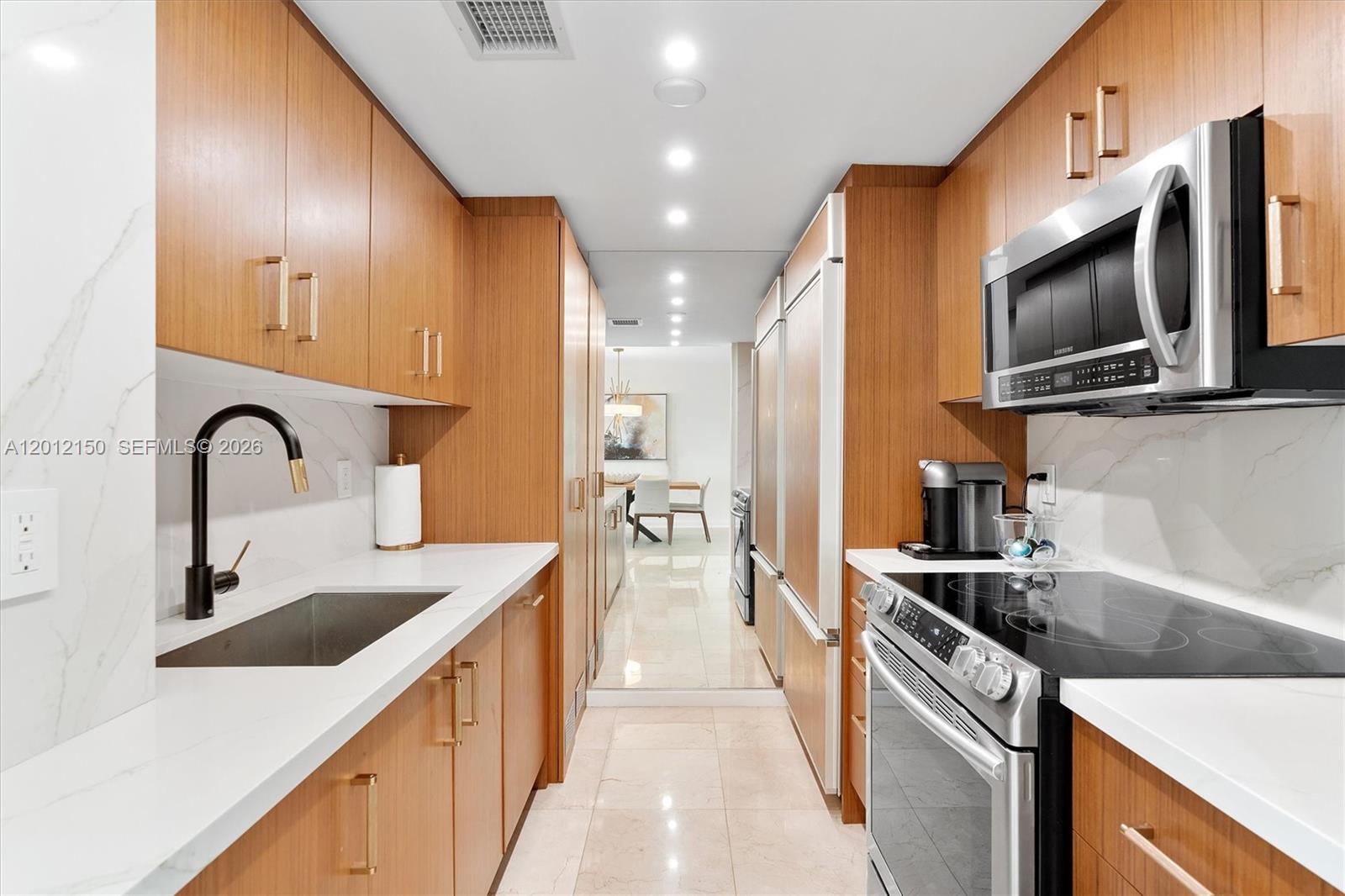 10275 Collins Ave #1530, Bal Harbour FL 33154