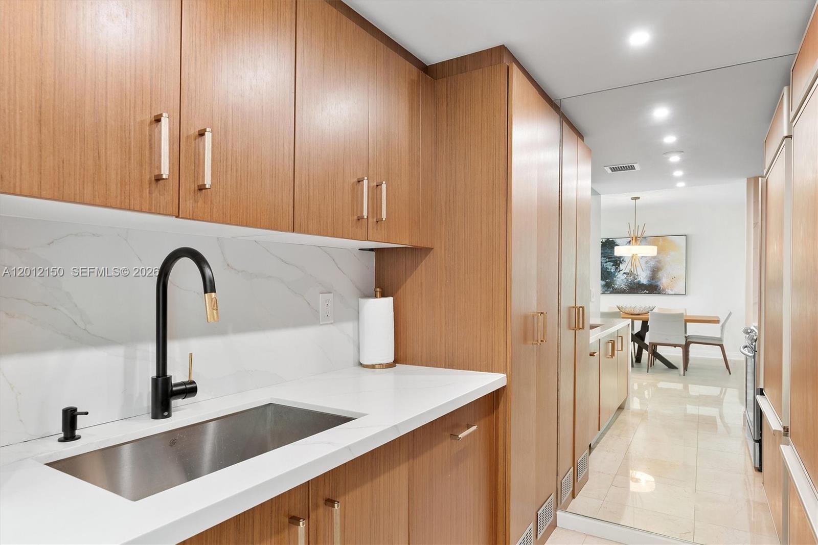 10275 Collins Ave #1530, Bal Harbour FL 33154