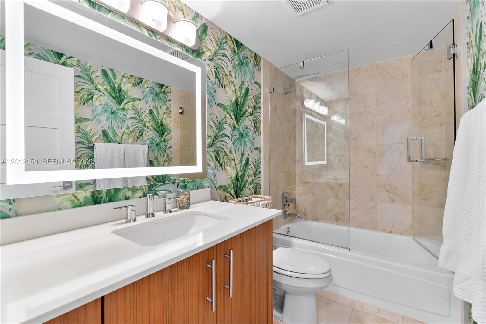 10275 Collins Ave #1530, Bal Harbour FL 33154