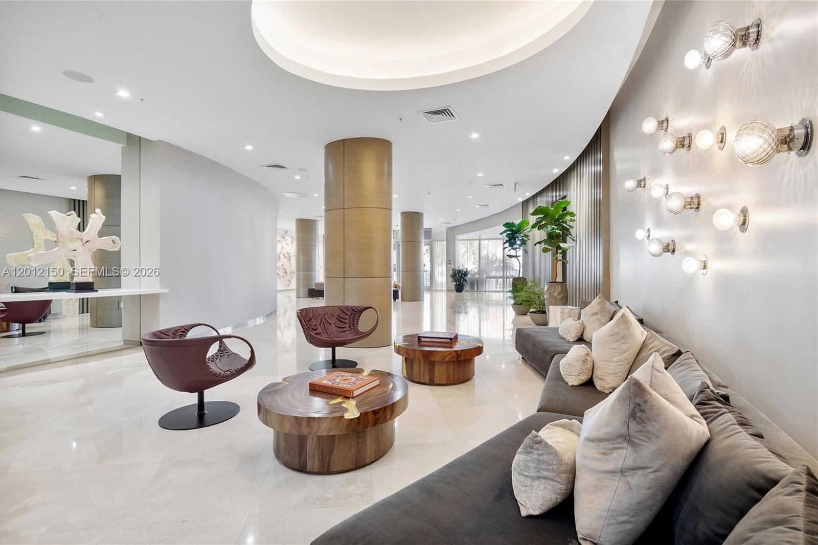 10275 Collins Ave #1530, Bal Harbour FL 33154