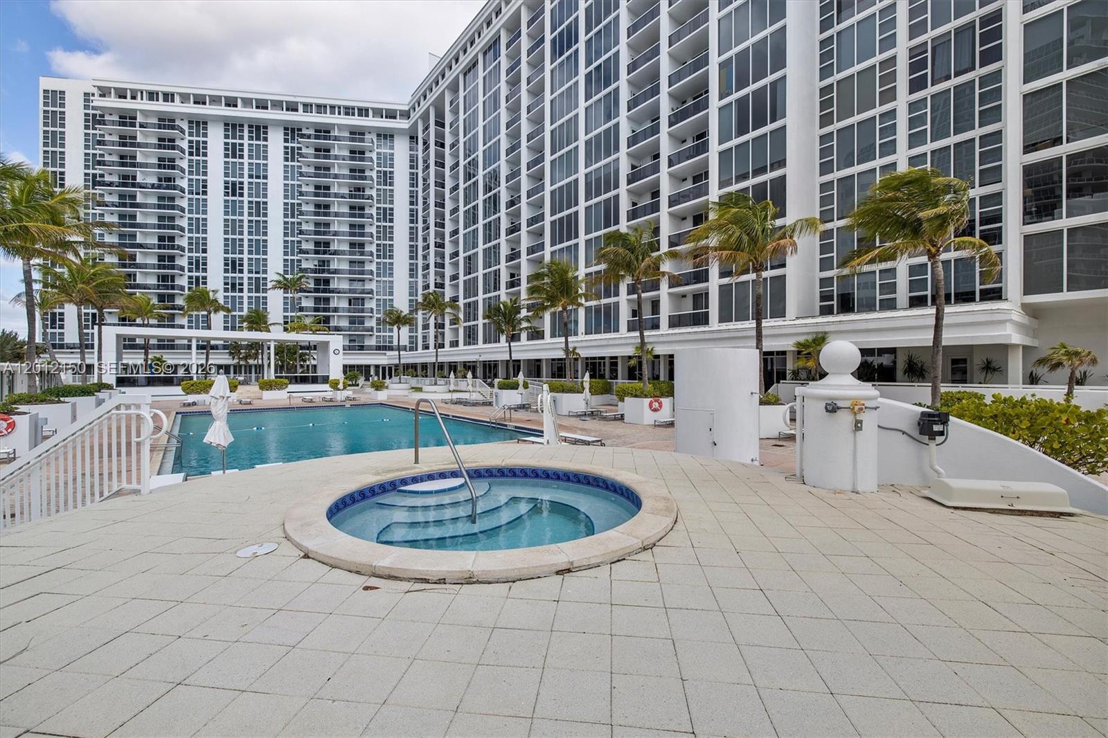 10275 Collins Ave #1530, Bal Harbour FL 33154
