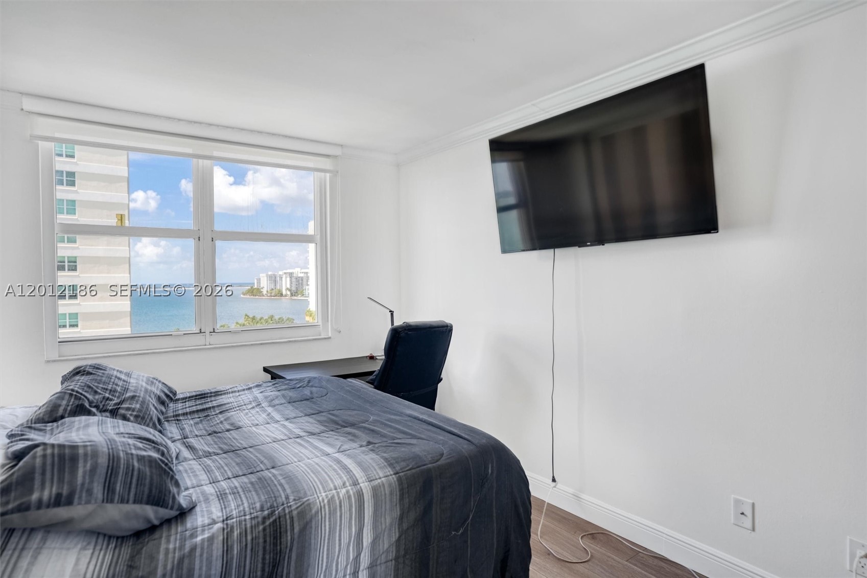 770 Claughton Island Dr #1114, Miami FL 33131
