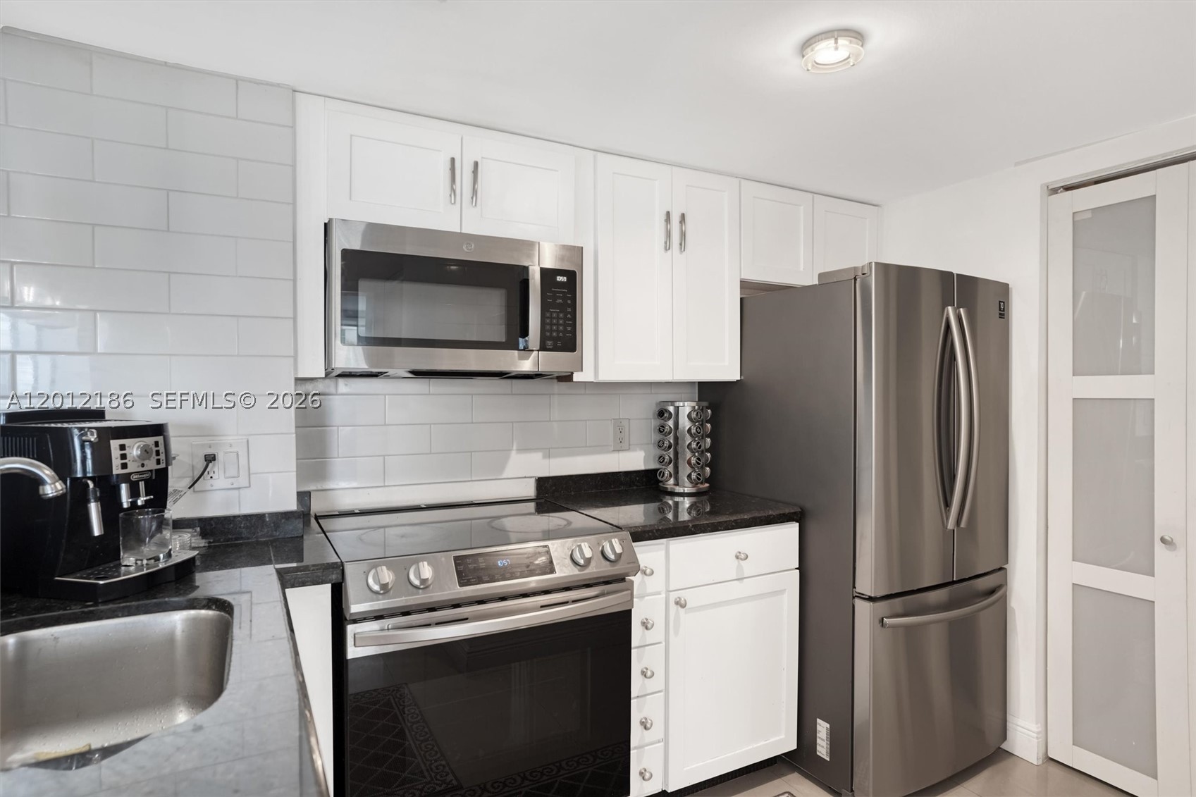 770 Claughton Island Dr #1114, Miami FL 33131