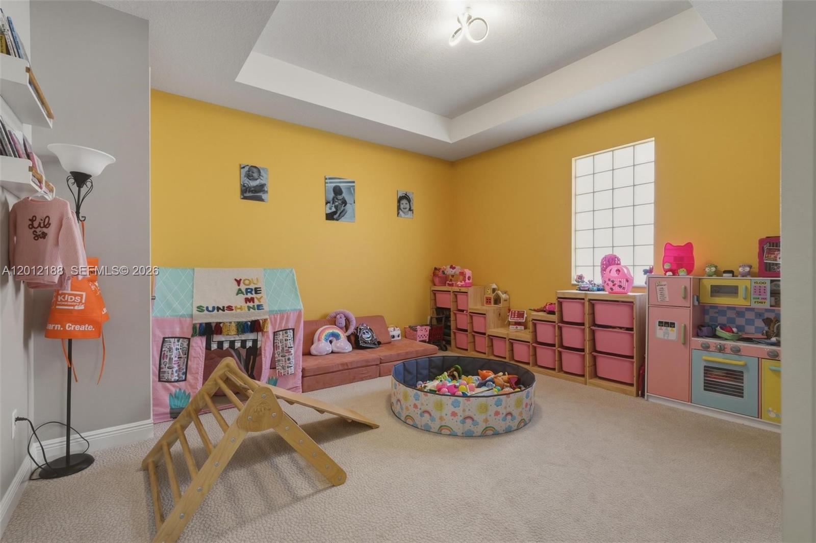 8815 NW 37th Dr, Coral Springs FL 33065