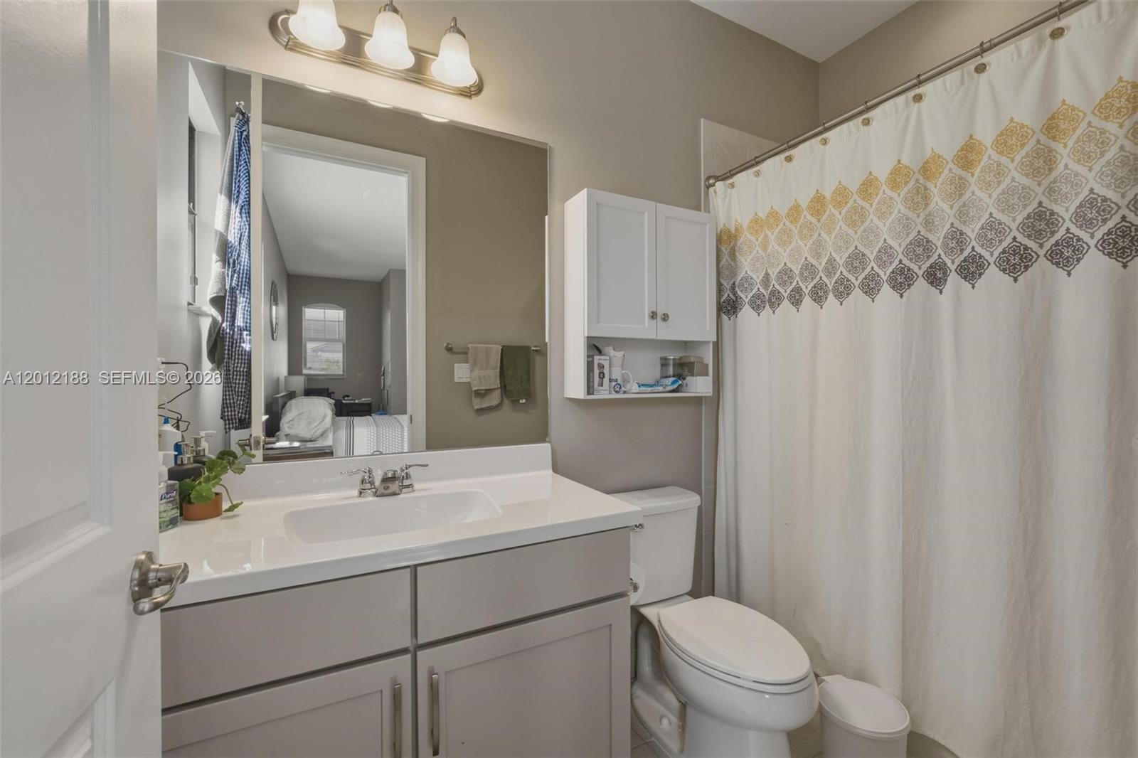 8815 NW 37th Dr, Coral Springs FL 33065