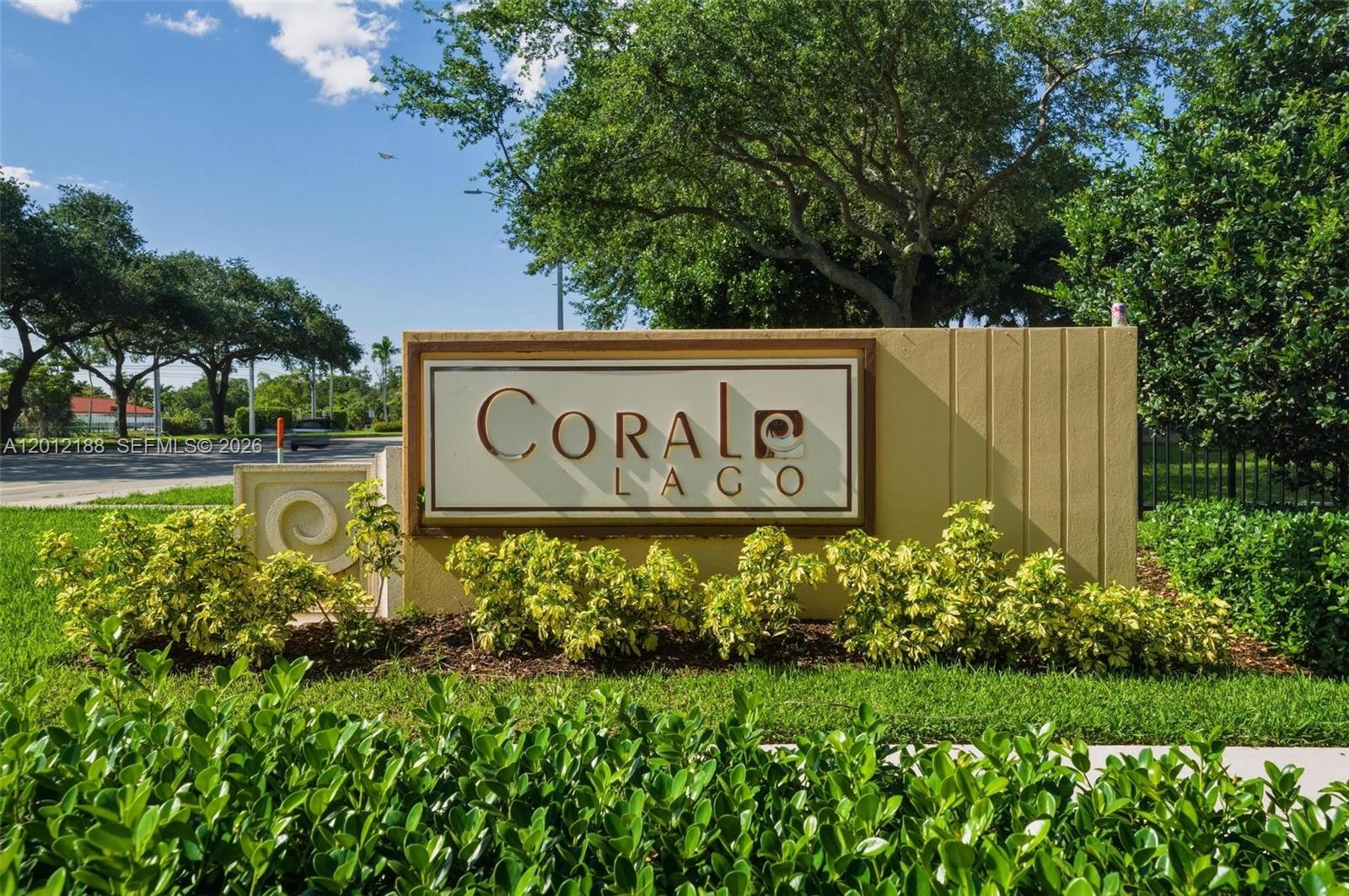 8815 NW 37th Dr, Coral Springs FL 33065