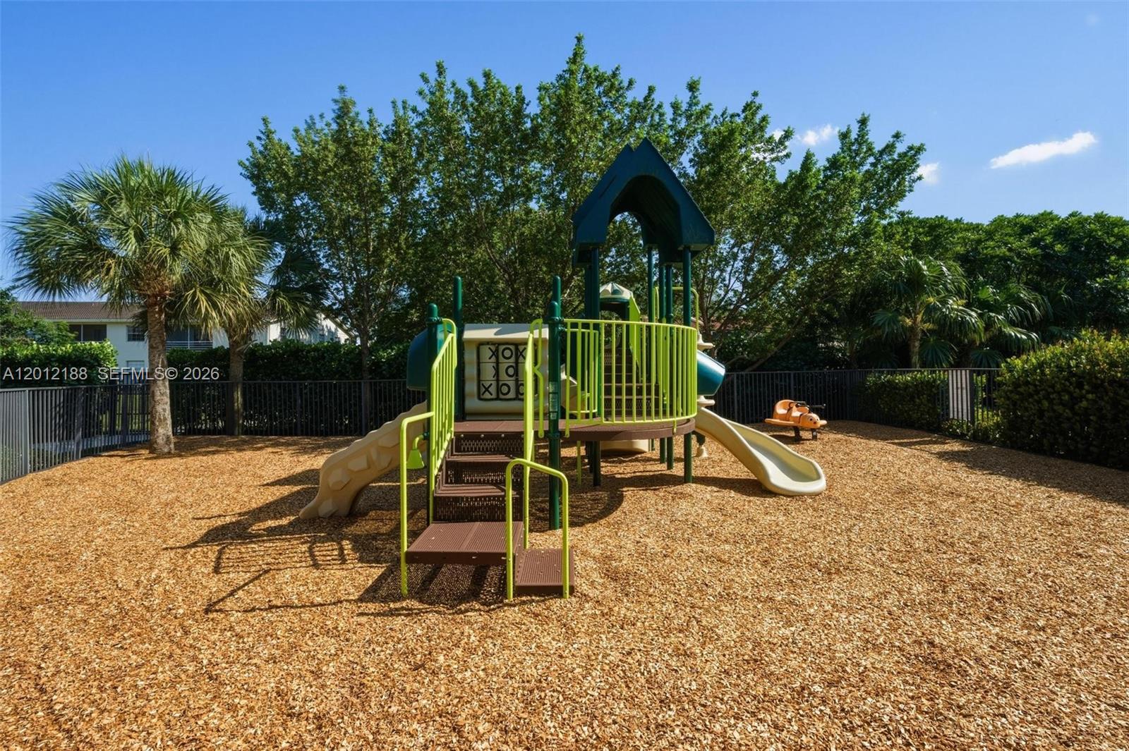 8815 NW 37th Dr, Coral Springs FL 33065