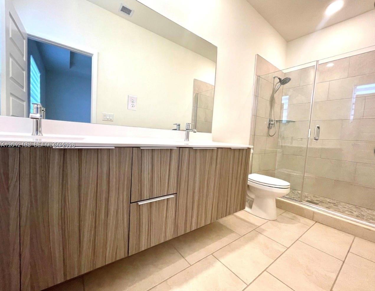 9083 NW 159th St #9083, Miami Lakes FL 33018