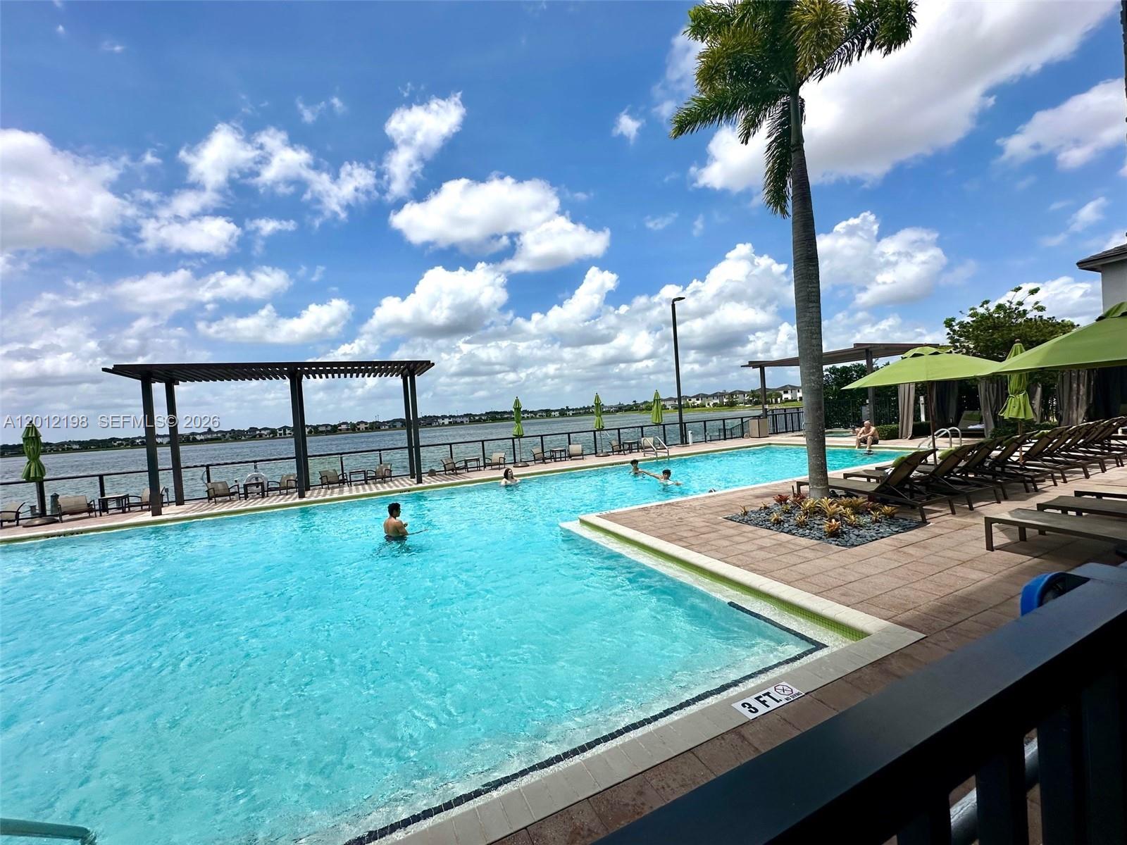 9083 NW 159th St #9083, Miami Lakes FL 33018