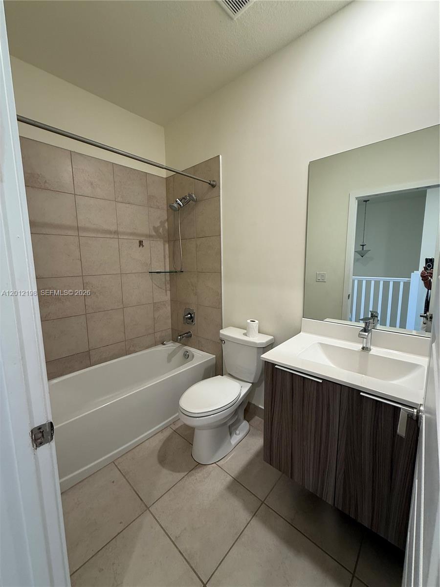 9083 NW 159th St #9083, Miami Lakes FL 33018