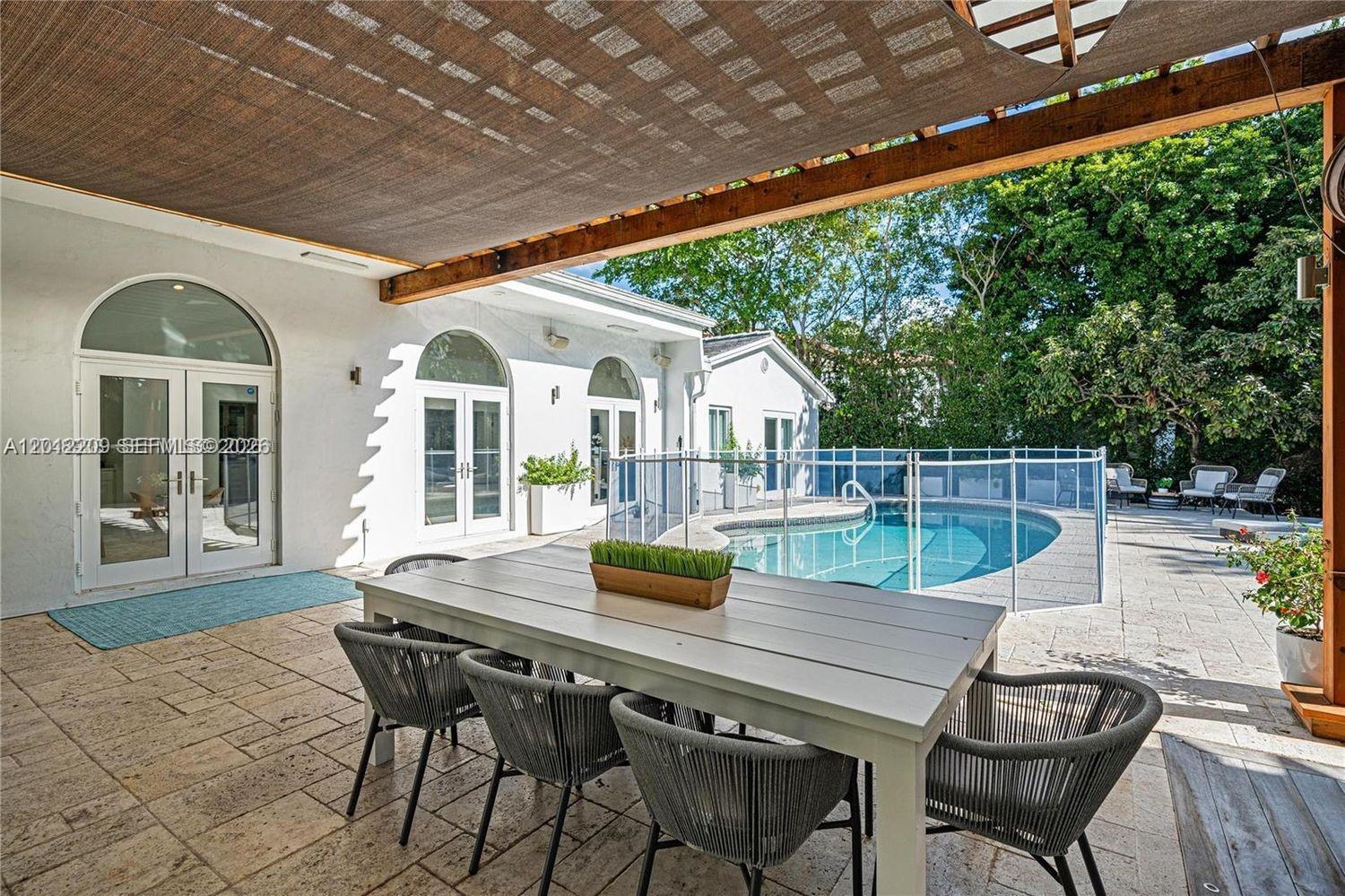 530 Sabal Palm Rd, Miami FL 33137