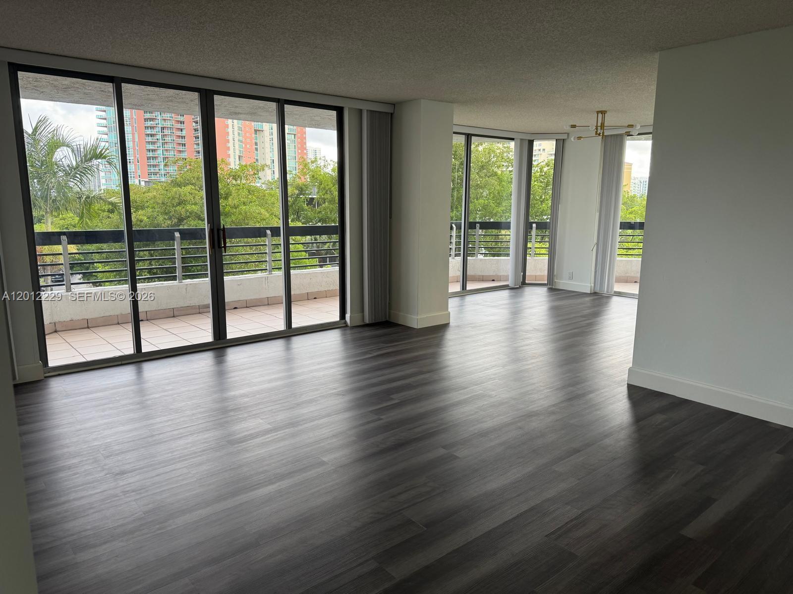 3400 NE 192nd St #504, Aventura FL 33180