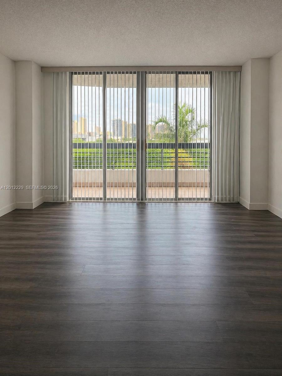 3400 NE 192nd St #504, Aventura FL 33180