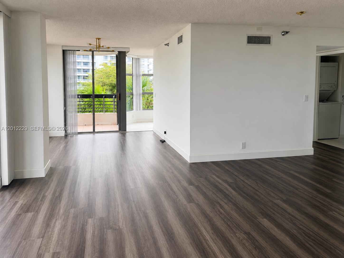 3400 NE 192nd St #504, Aventura FL 33180