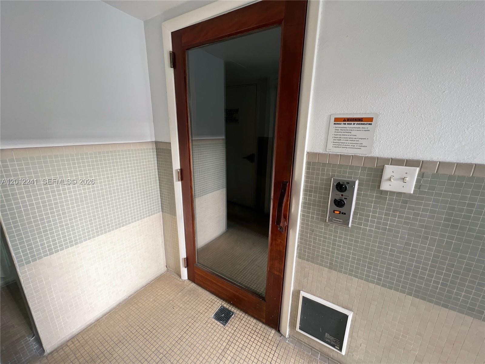 234 NE 3rd St #703, Miami FL 33132