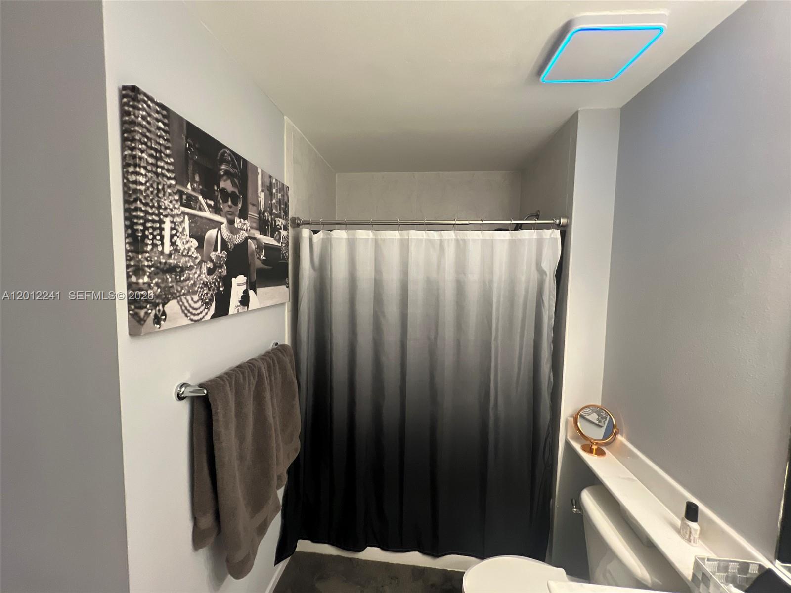 234 NE 3rd St #703, Miami FL 33132
