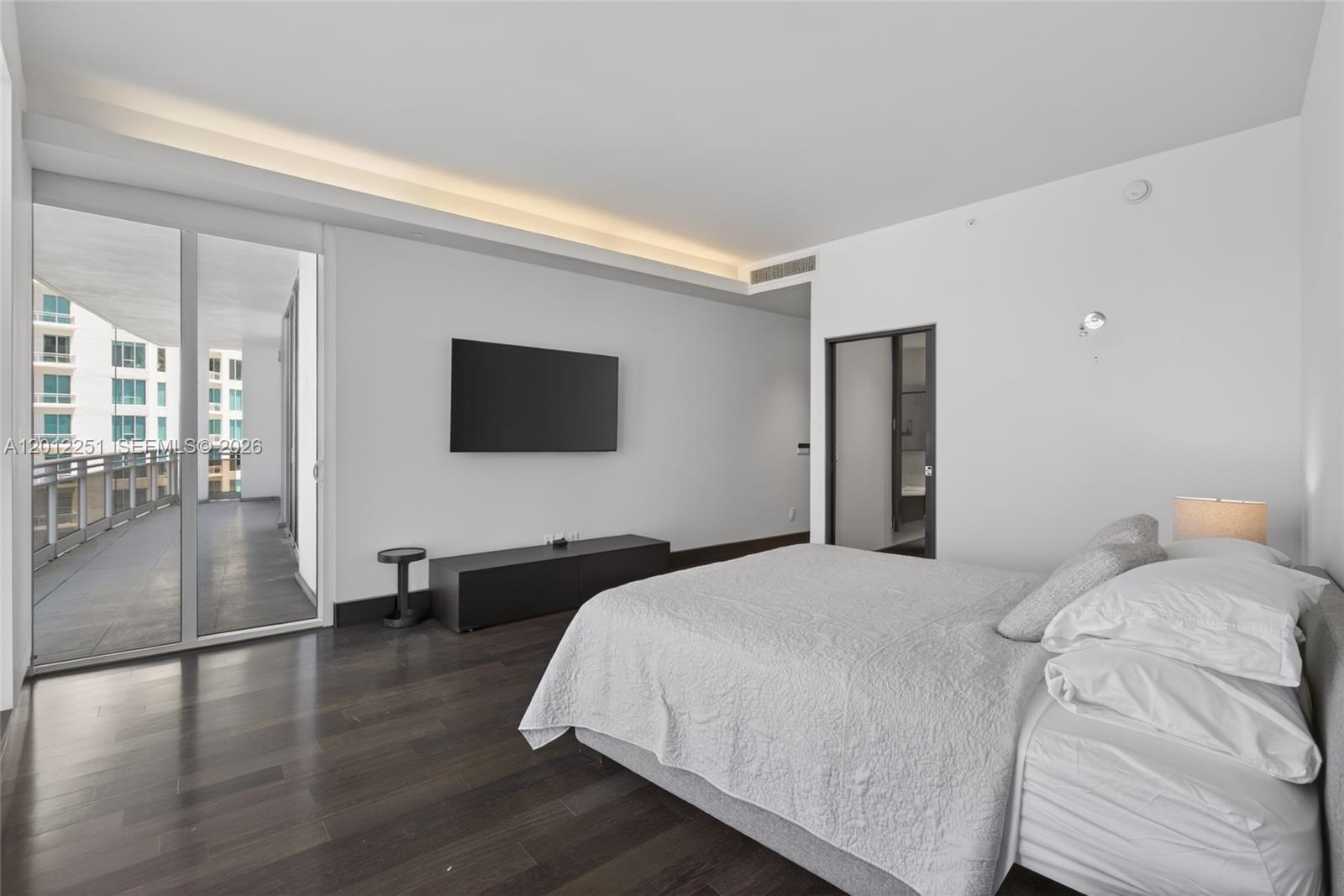 901 Brickell Key Blvd #3607, Miami FL 33131