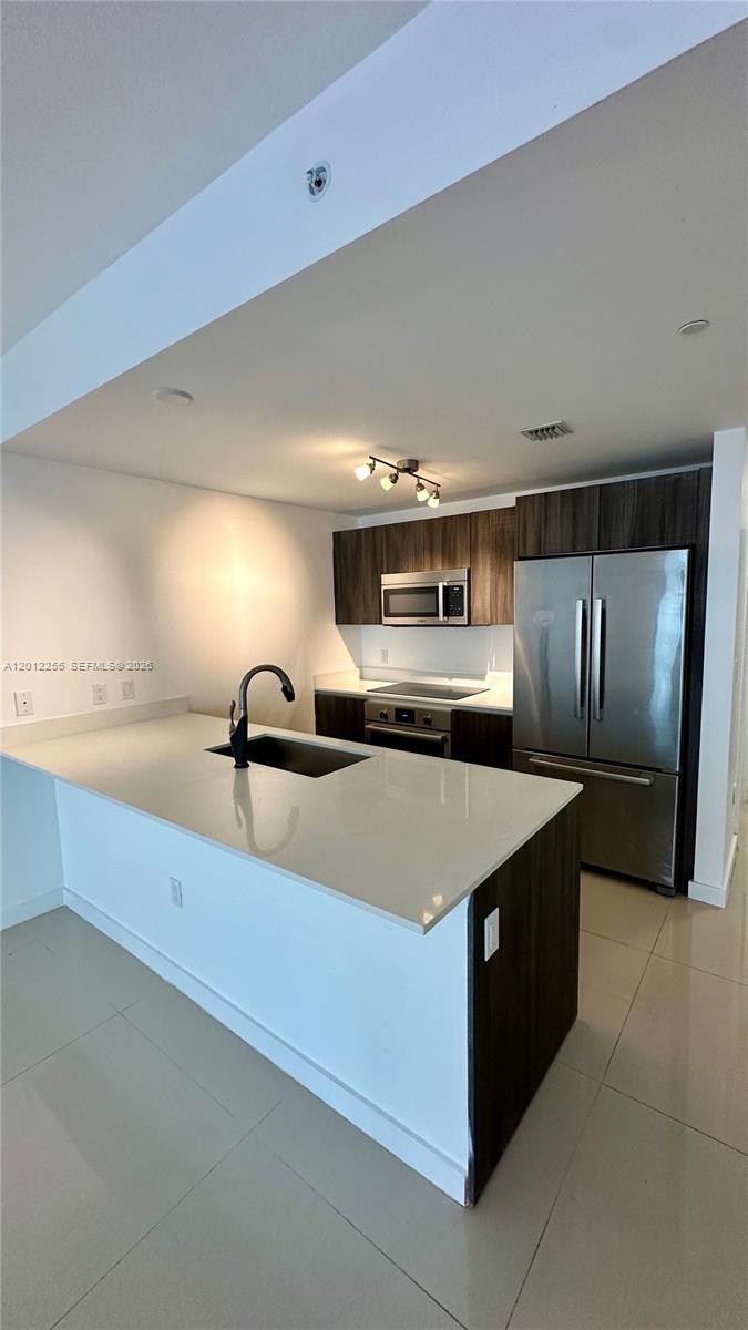 488 NE 18th St #2807, Miami FL 33132