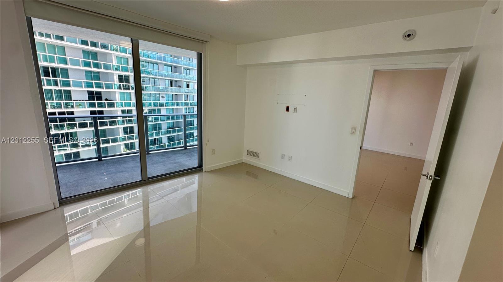 488 NE 18th St #2807, Miami FL 33132