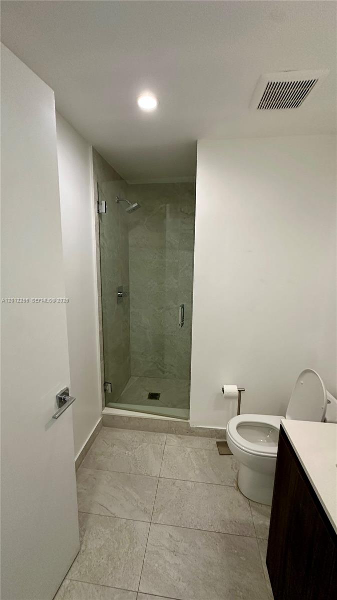 488 NE 18th St #2807, Miami FL 33132