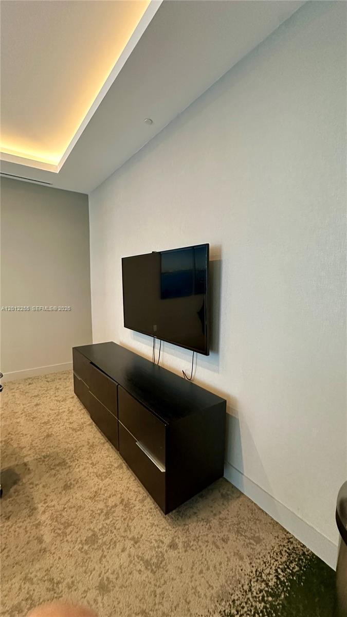 488 NE 18th St #2807, Miami FL 33132