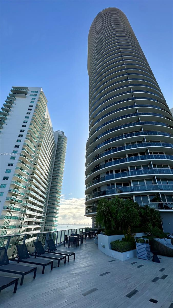 488 NE 18th St #2807, Miami FL 33132