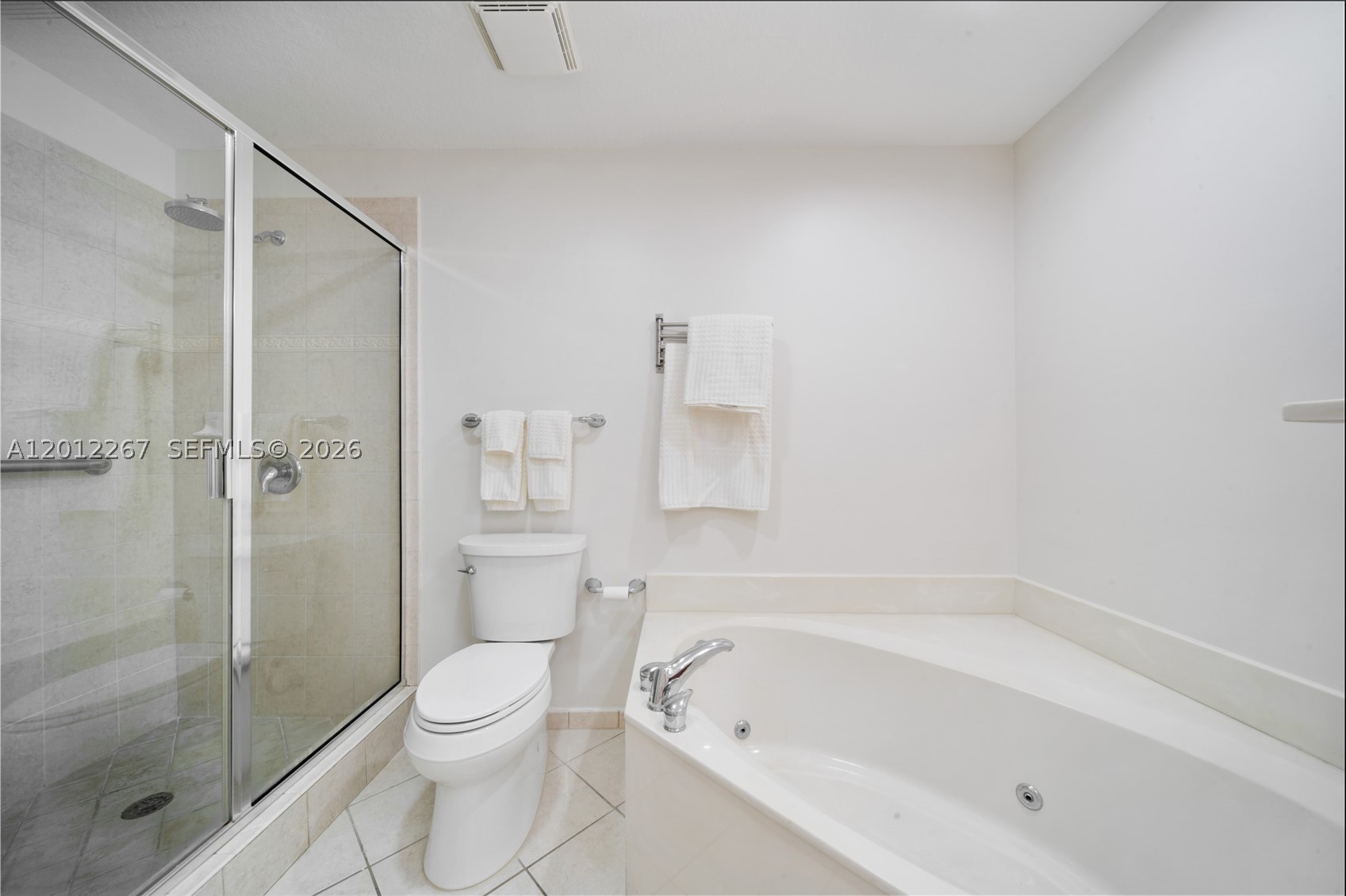 9021 SW 94th St #310, Miami FL 33176