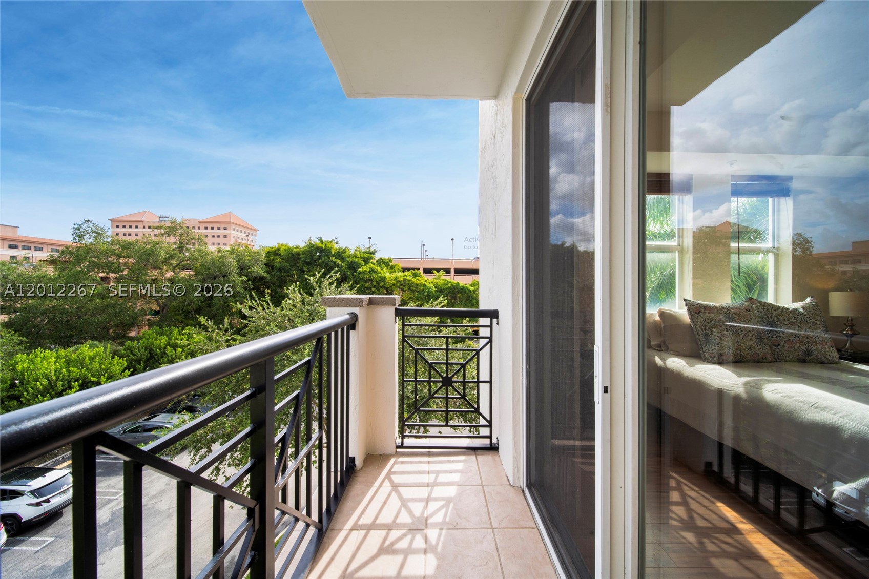 9021 SW 94th St #310, Miami FL 33176