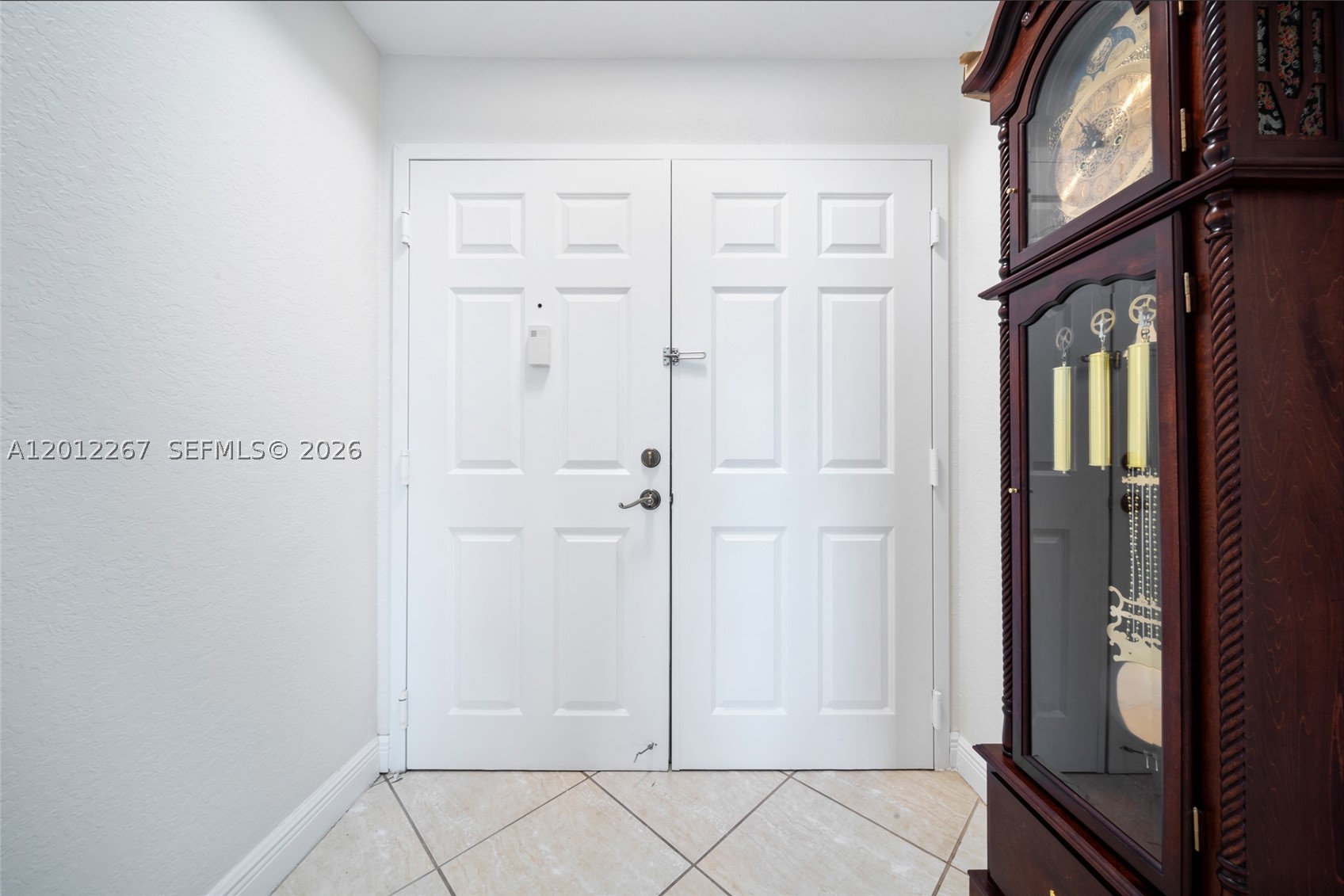 9021 SW 94th St #310, Miami FL 33176