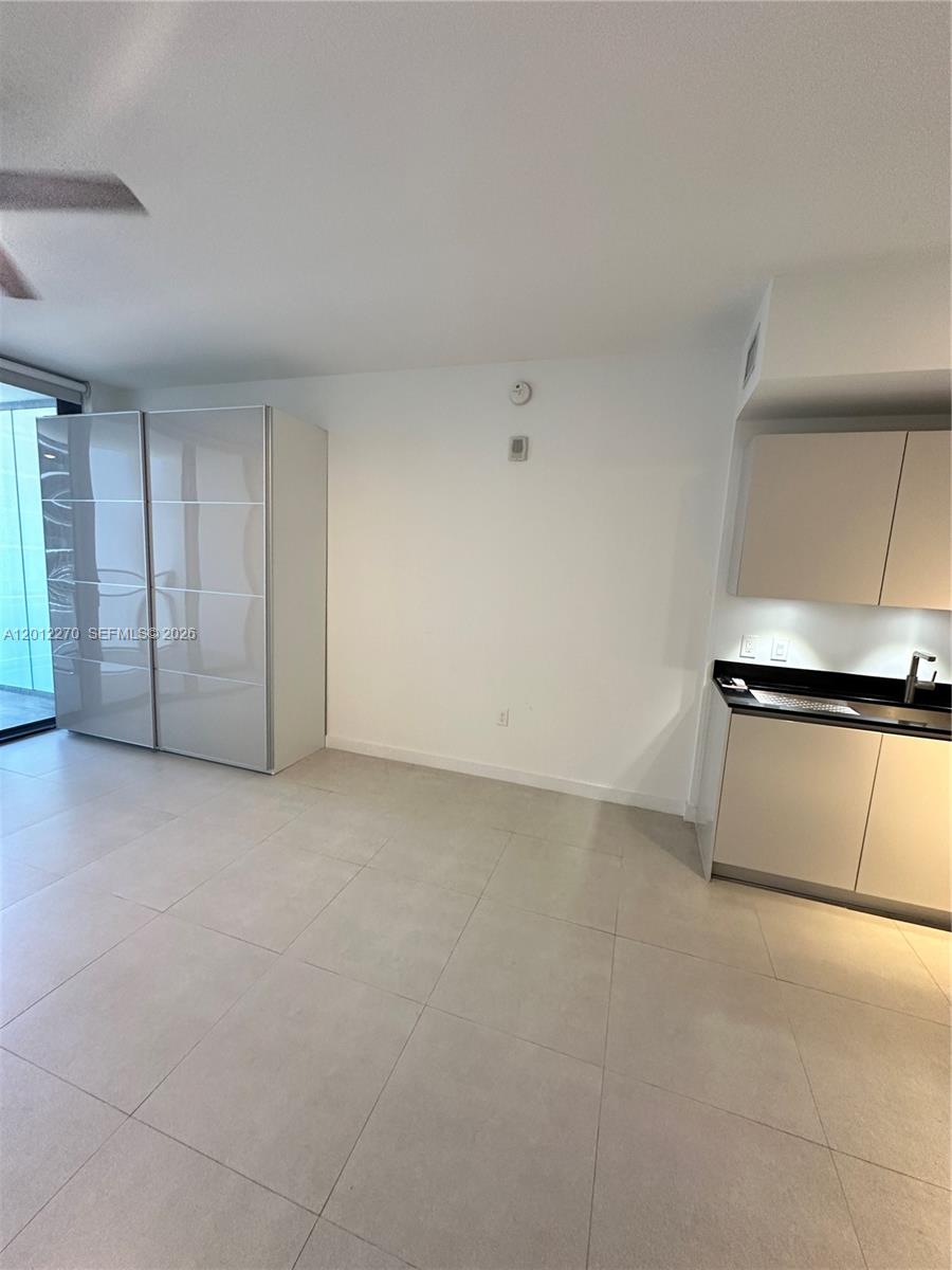 1010 Brickell Ave #1910, Miami FL 33131