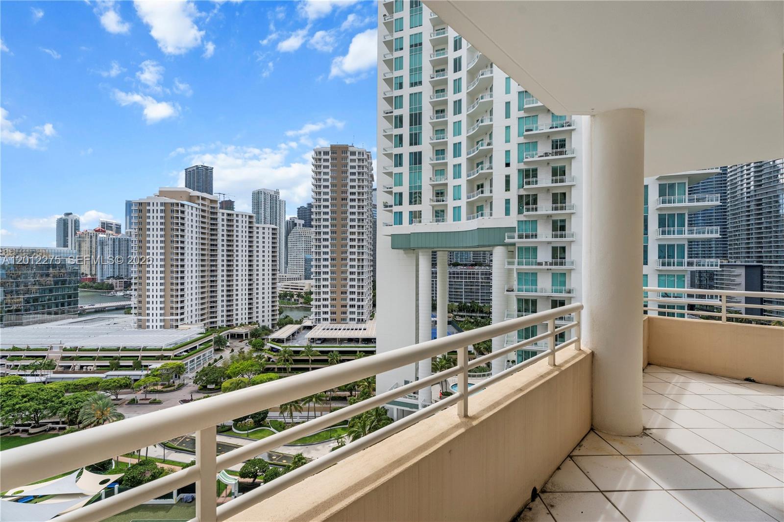 888 Brickell Key Dr #1702, Miami FL 33131