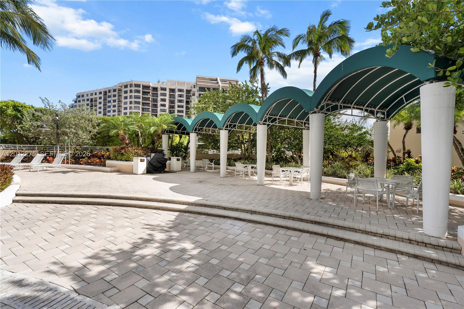 888 Brickell Key Dr #1702, Miami FL 33131