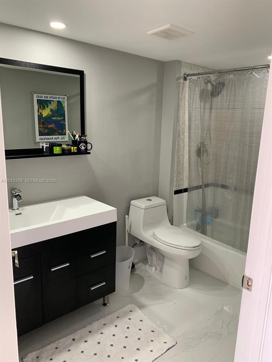 780 NE 69th St #1210, Miami FL 33138