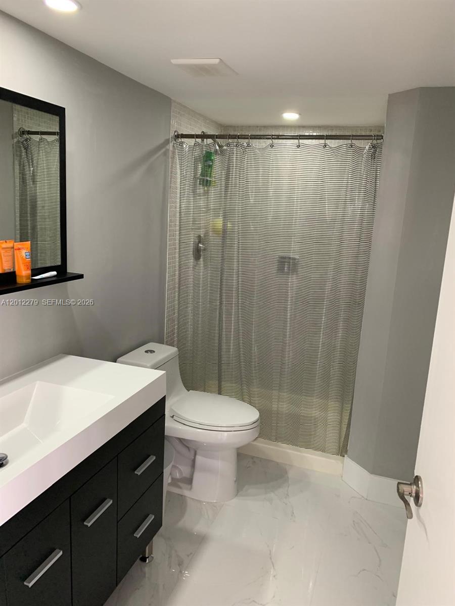 780 NE 69th St #1210, Miami FL 33138