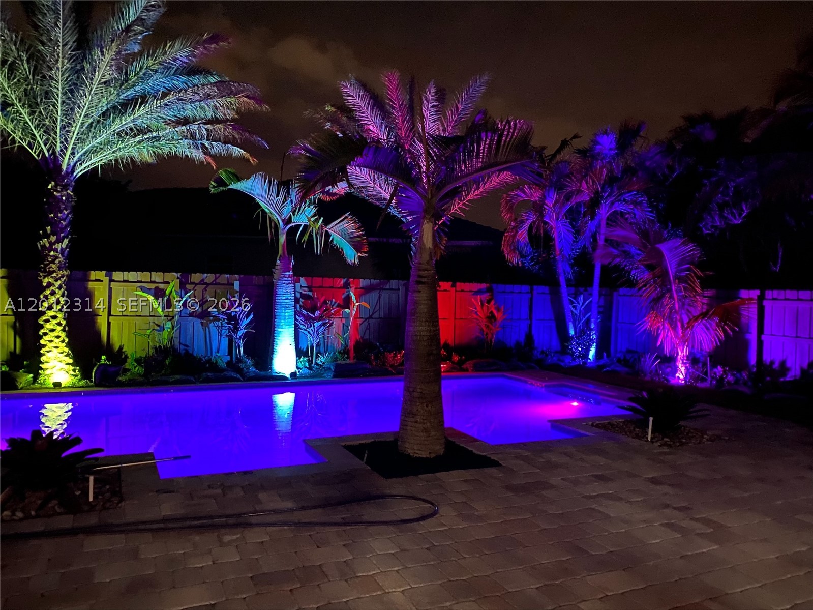 2910 Fairways Dr, Homestead FL 33035