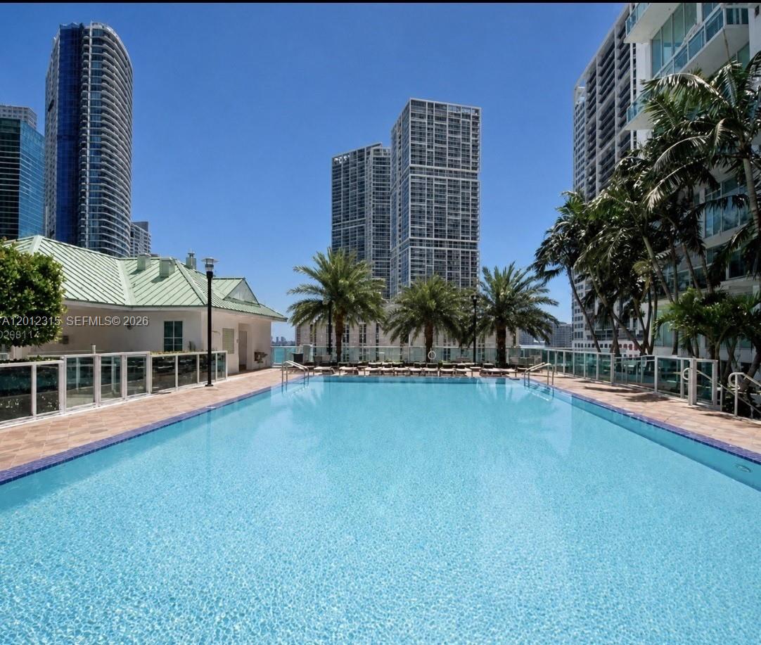 41 SE 5th St #2011, Miami FL 33131