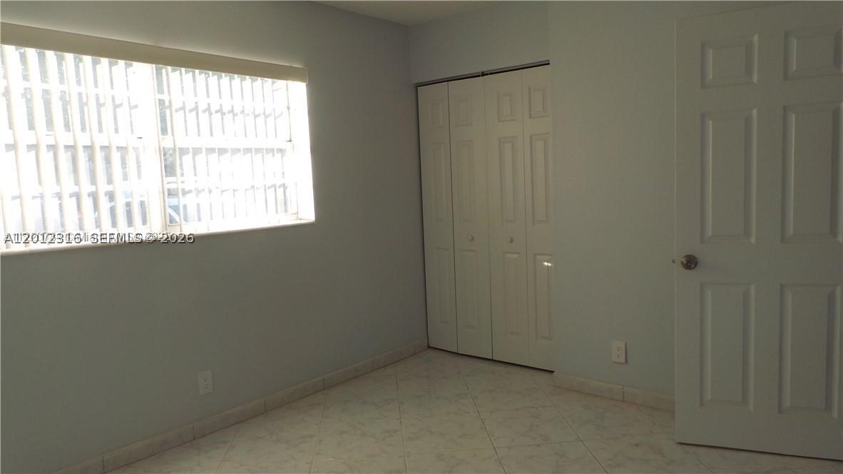 5031 W Oakland Park Blvd #103, Lauderdale Lakes FL 33313