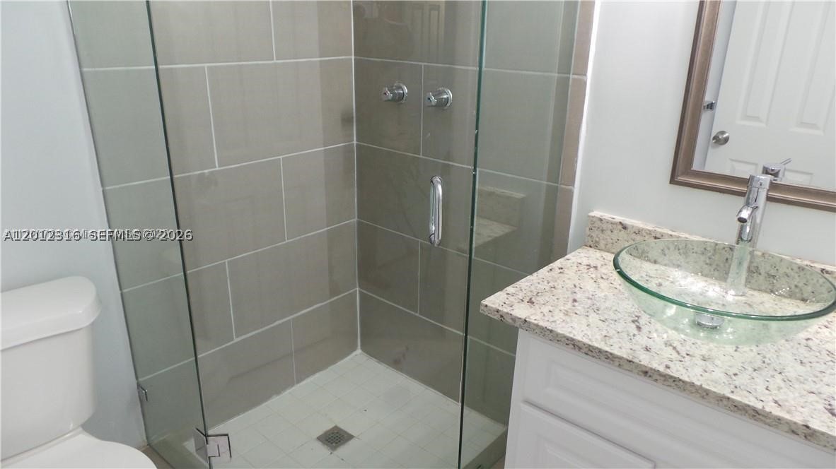 5031 W Oakland Park Blvd #103, Lauderdale Lakes FL 33313