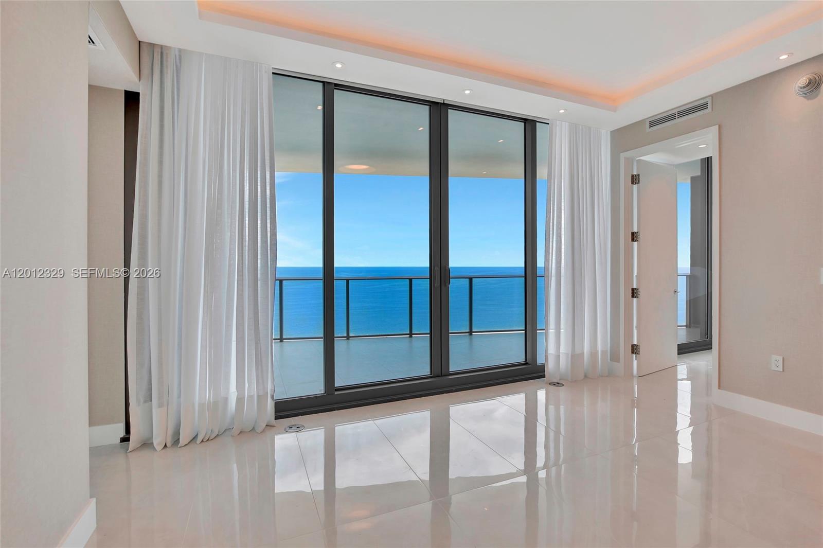 15701 Collins Ave #3804, Sunny Isles Beach FL 33160