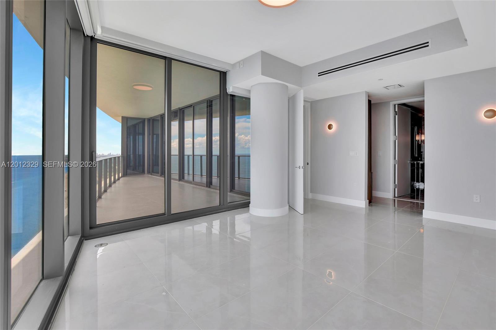 15701 Collins Ave #3804, Sunny Isles Beach FL 33160