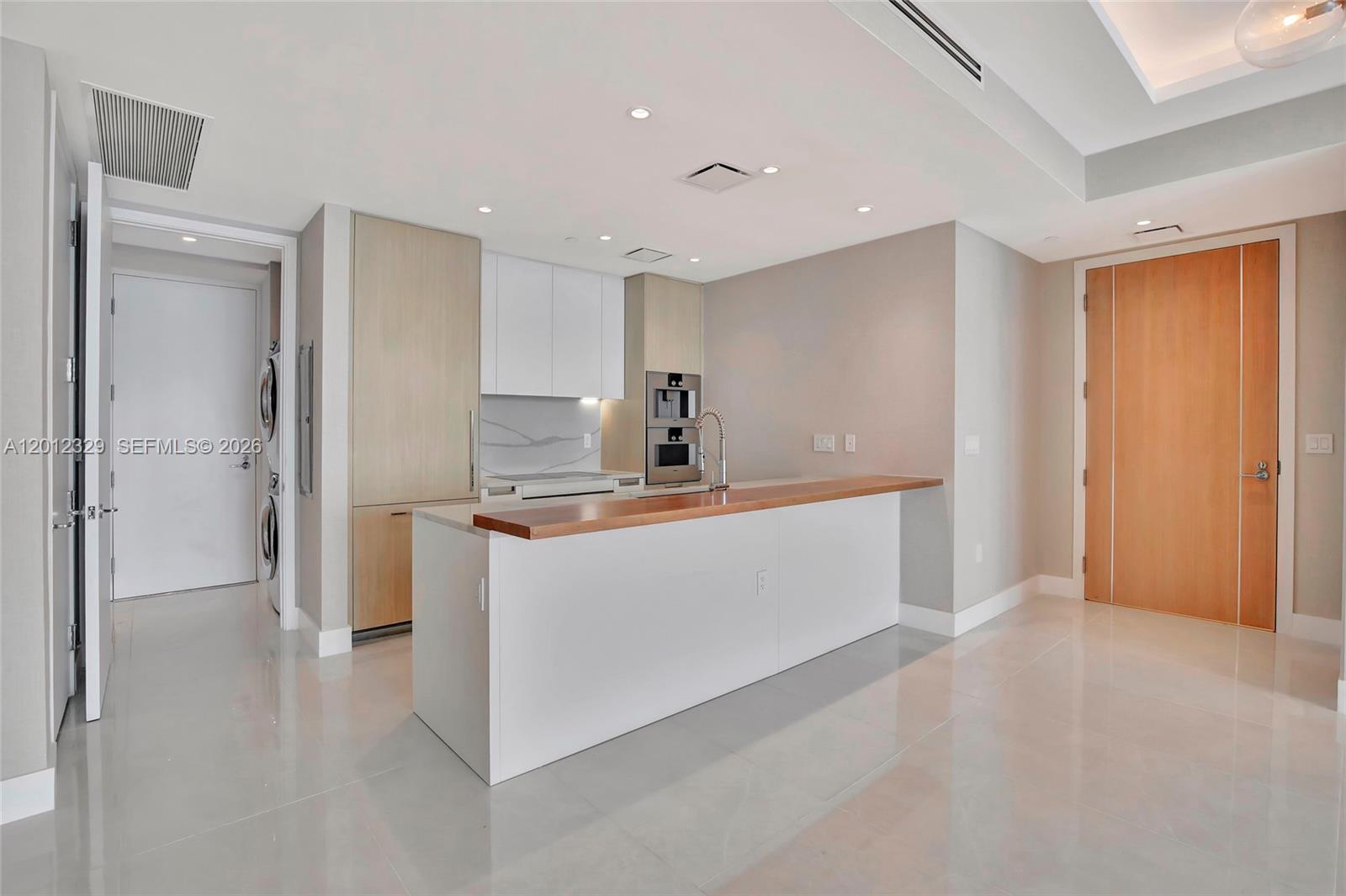 15701 Collins Ave #3804, Sunny Isles Beach FL 33160