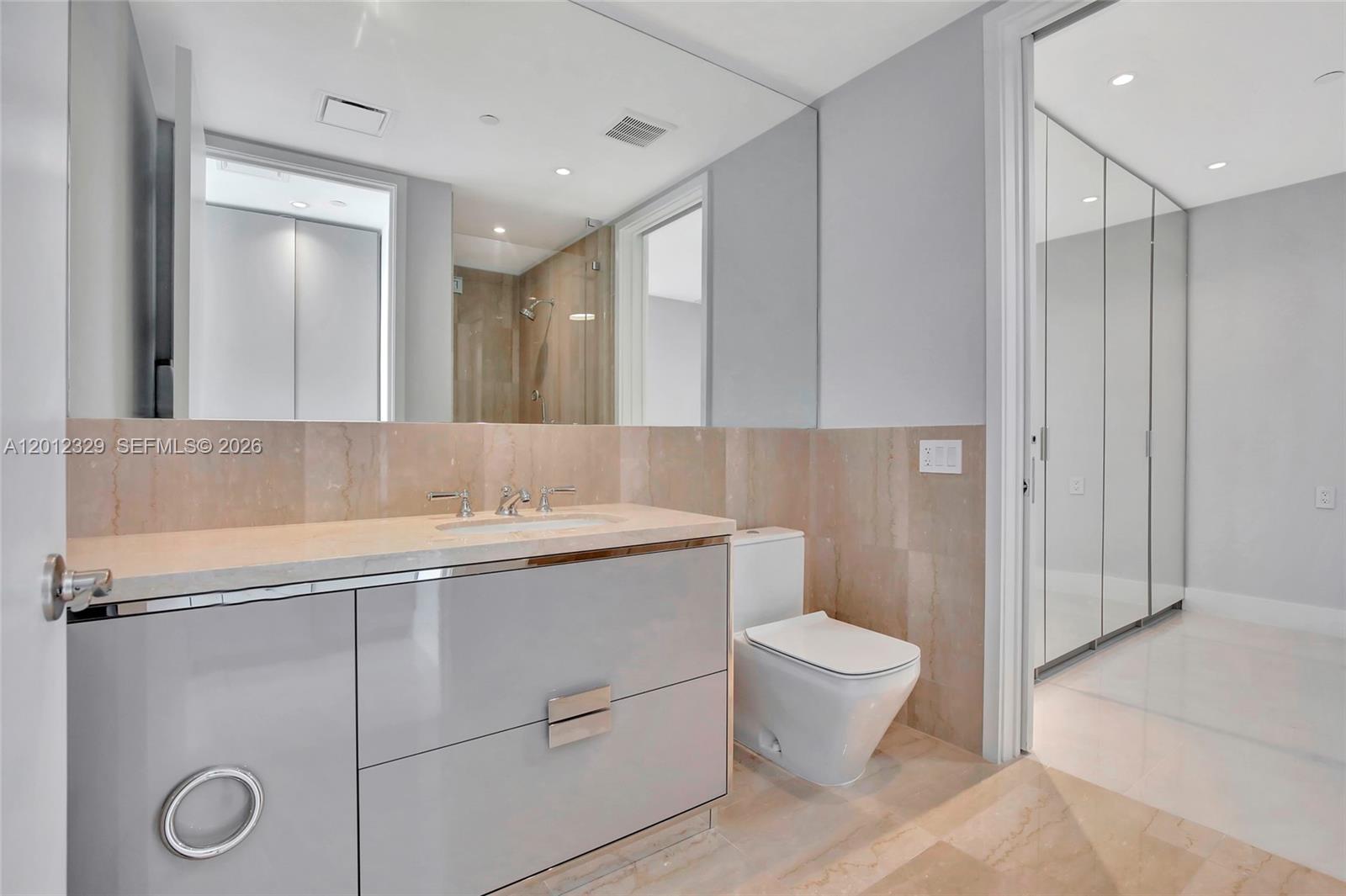 15701 Collins Ave #3804, Sunny Isles Beach FL 33160