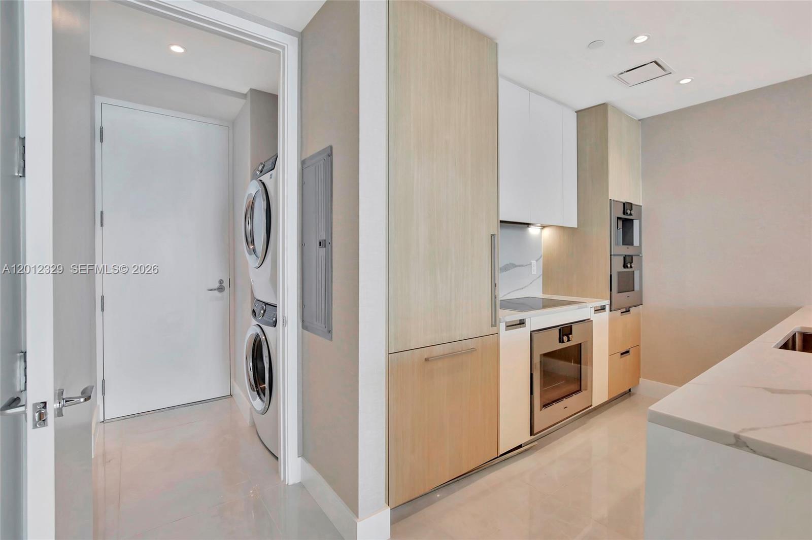 15701 Collins Ave #3804, Sunny Isles Beach FL 33160