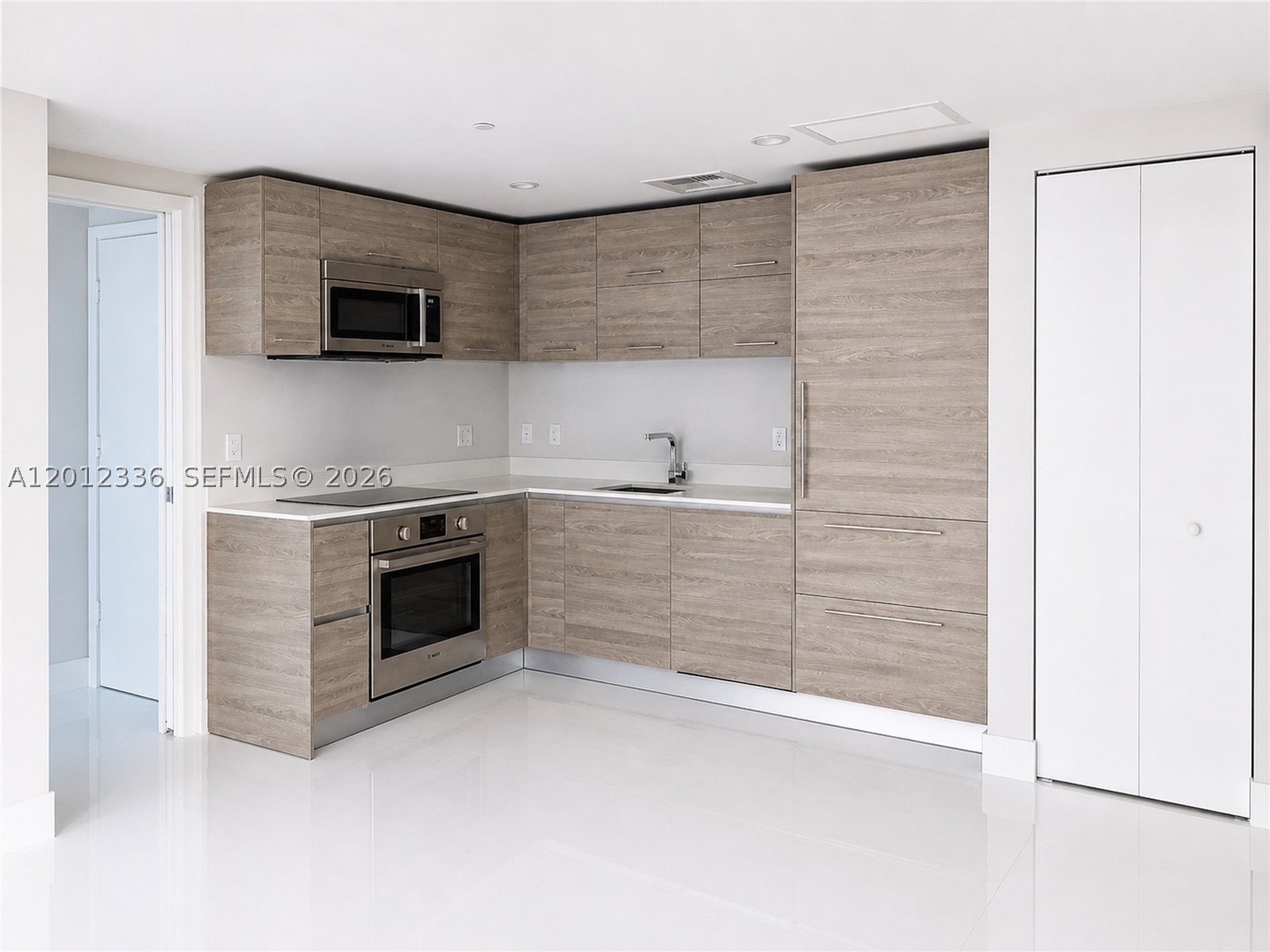 1300 S Miami Ave #4507, Miami FL 33130