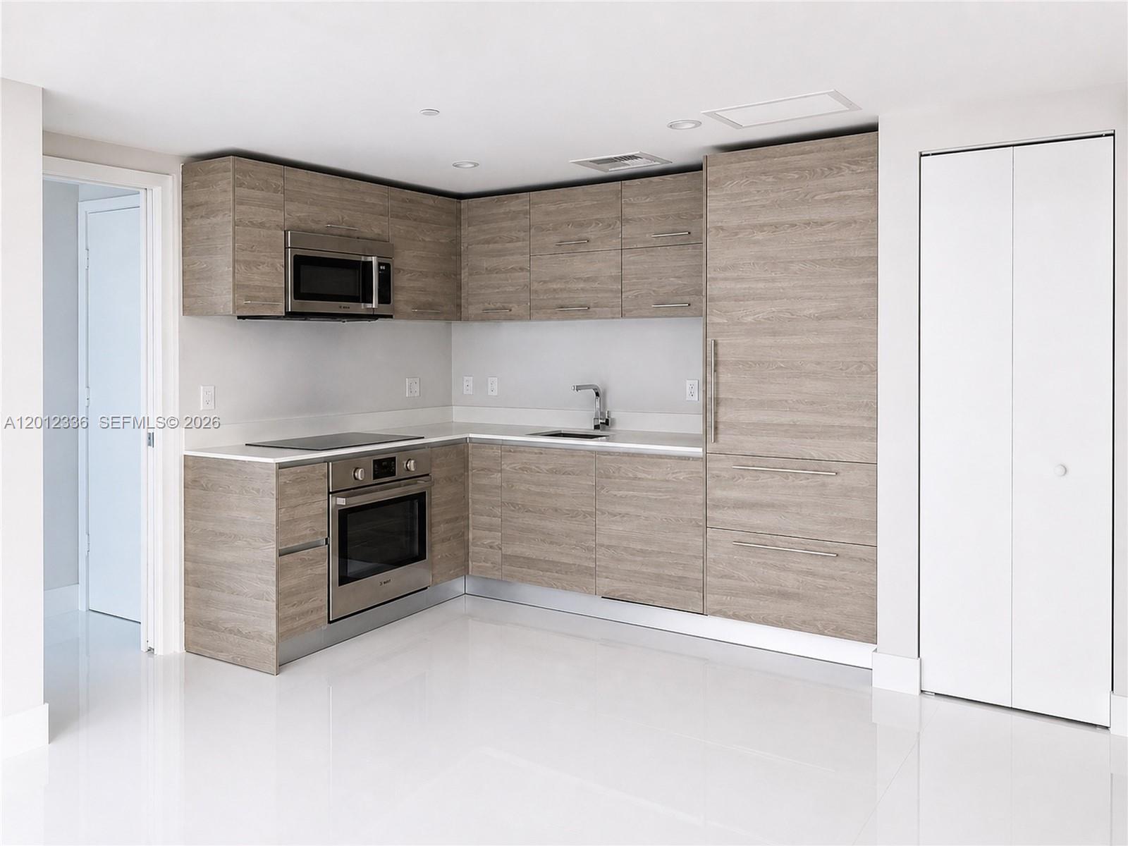 1300 S Miami Ave #4507, Miami FL 33130