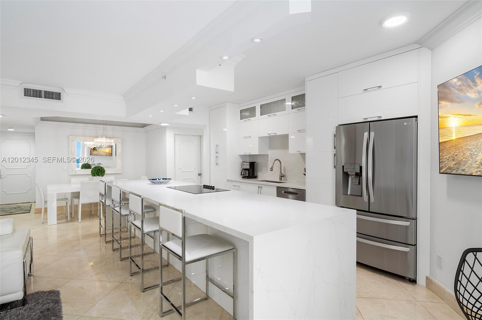 4775 Collins Ave #1504, Miami Beach FL 33140
