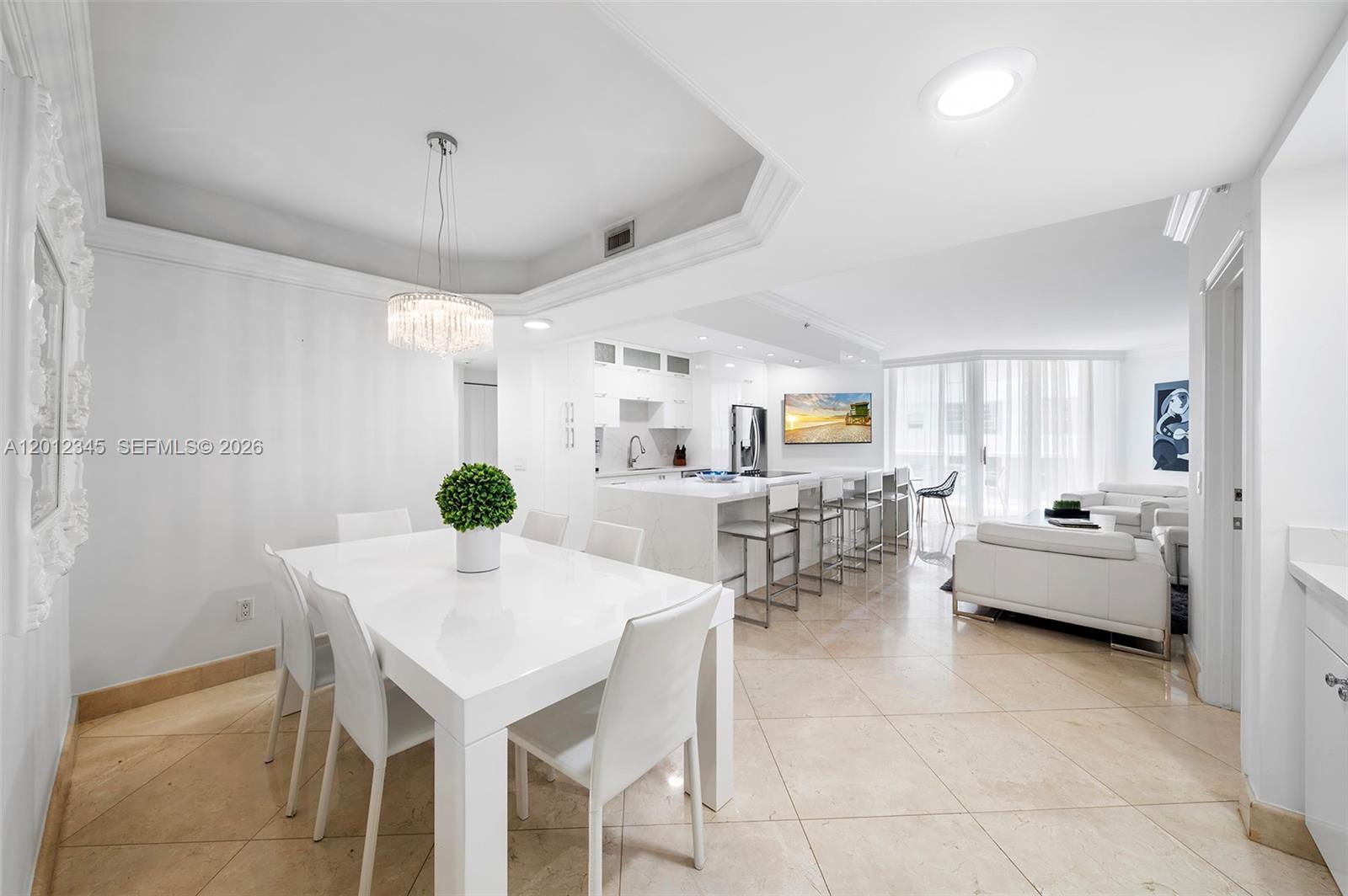 4775 Collins Ave #1504, Miami Beach FL 33140