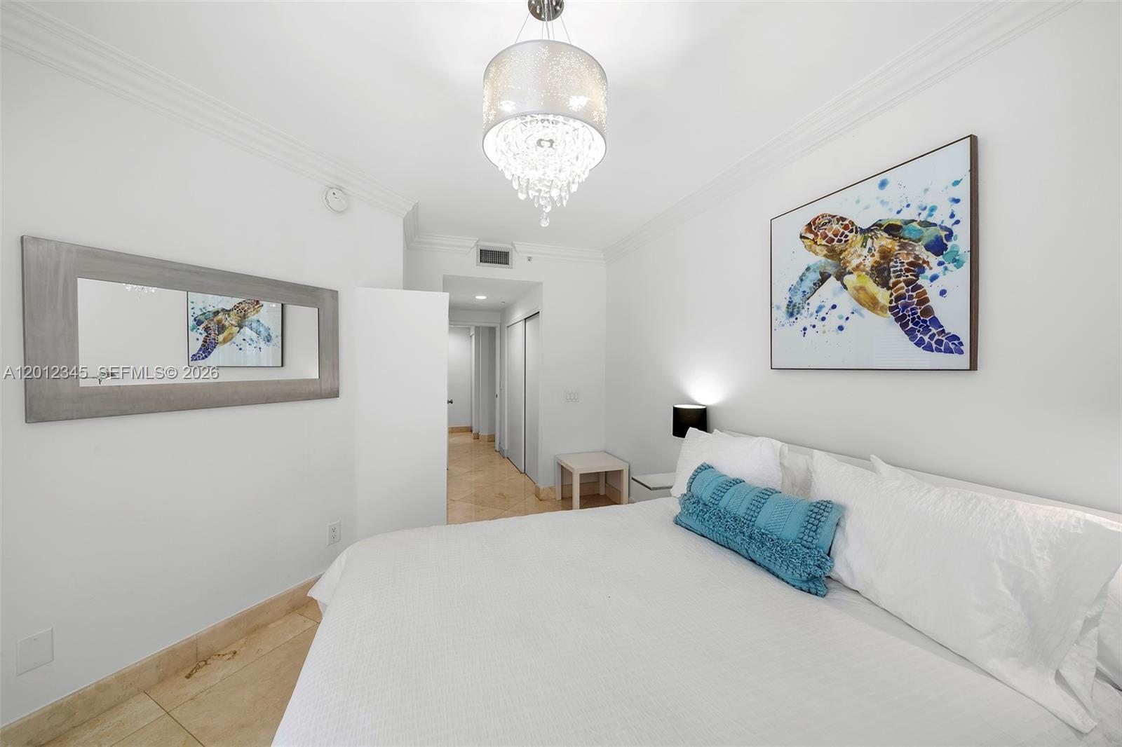 4775 Collins Ave #1504, Miami Beach FL 33140