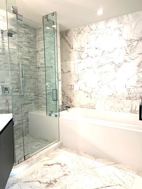 851 NE 1st Ave #2110, Miami FL 33132